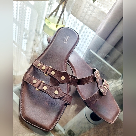 Hugo Boss Women's Leather Slide Sandals Stud Straps Brown EU 40/US 10 - Picture 2 of 16